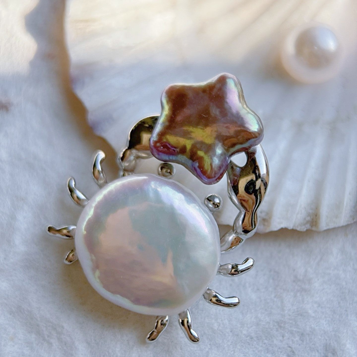 Pearl Crab Pendant (Free 925 Sterling Silver Chain)